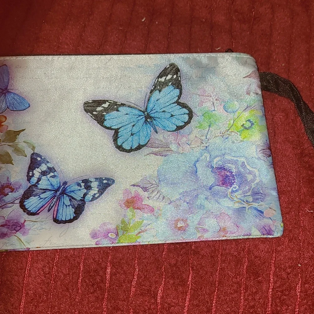 Gorgeous butterfly pouch wristlet bag - Picture 4 of 8